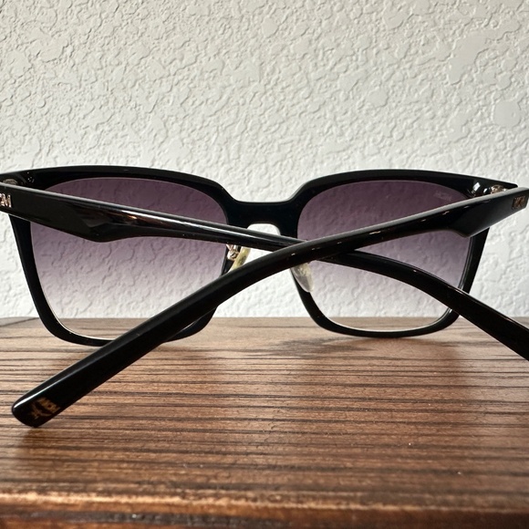 MCM MCM714SA 001 Sunglasses Black/Grey Gradient Lenses Square Shape 56mm - Picture 4 of 6